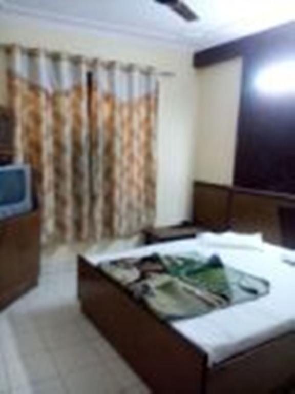Hotel Hans International Új-Delhi Szoba fotó